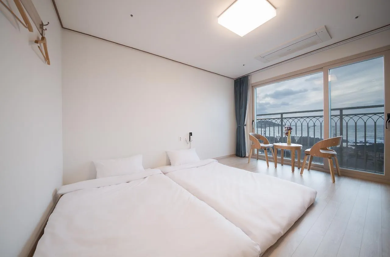 Jeju Mon Dieu Hotel 2*,  South Korea