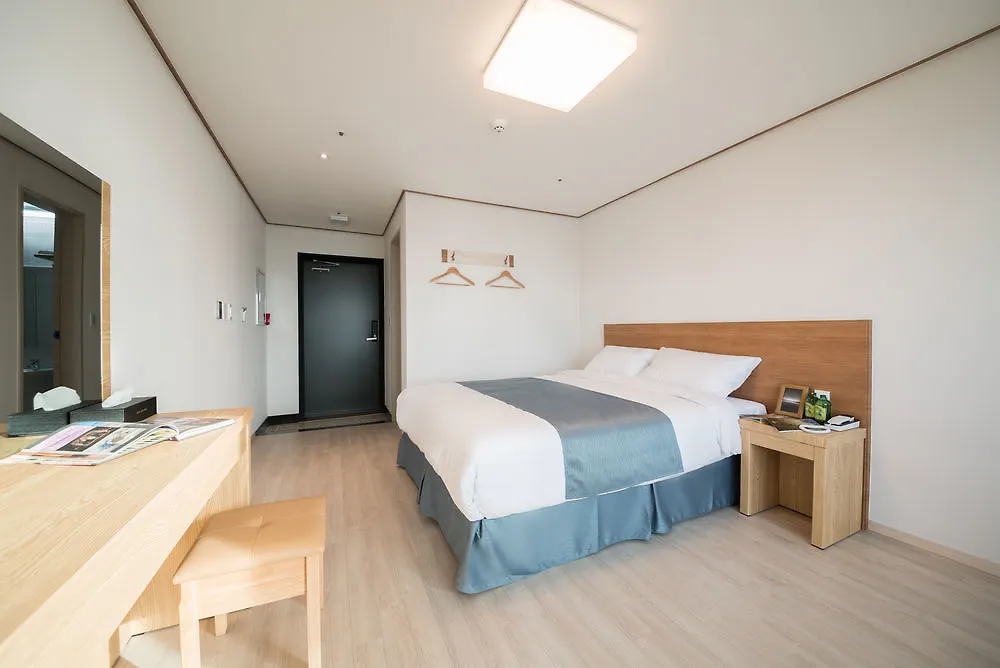 Jeju Mon Dieu Hotel 2*,